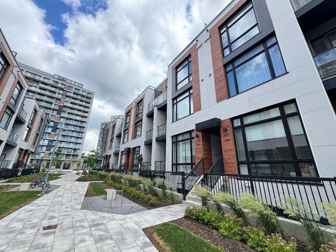 Richmond Hill, ON L4S 0N4,14 David Eyer RD #1009