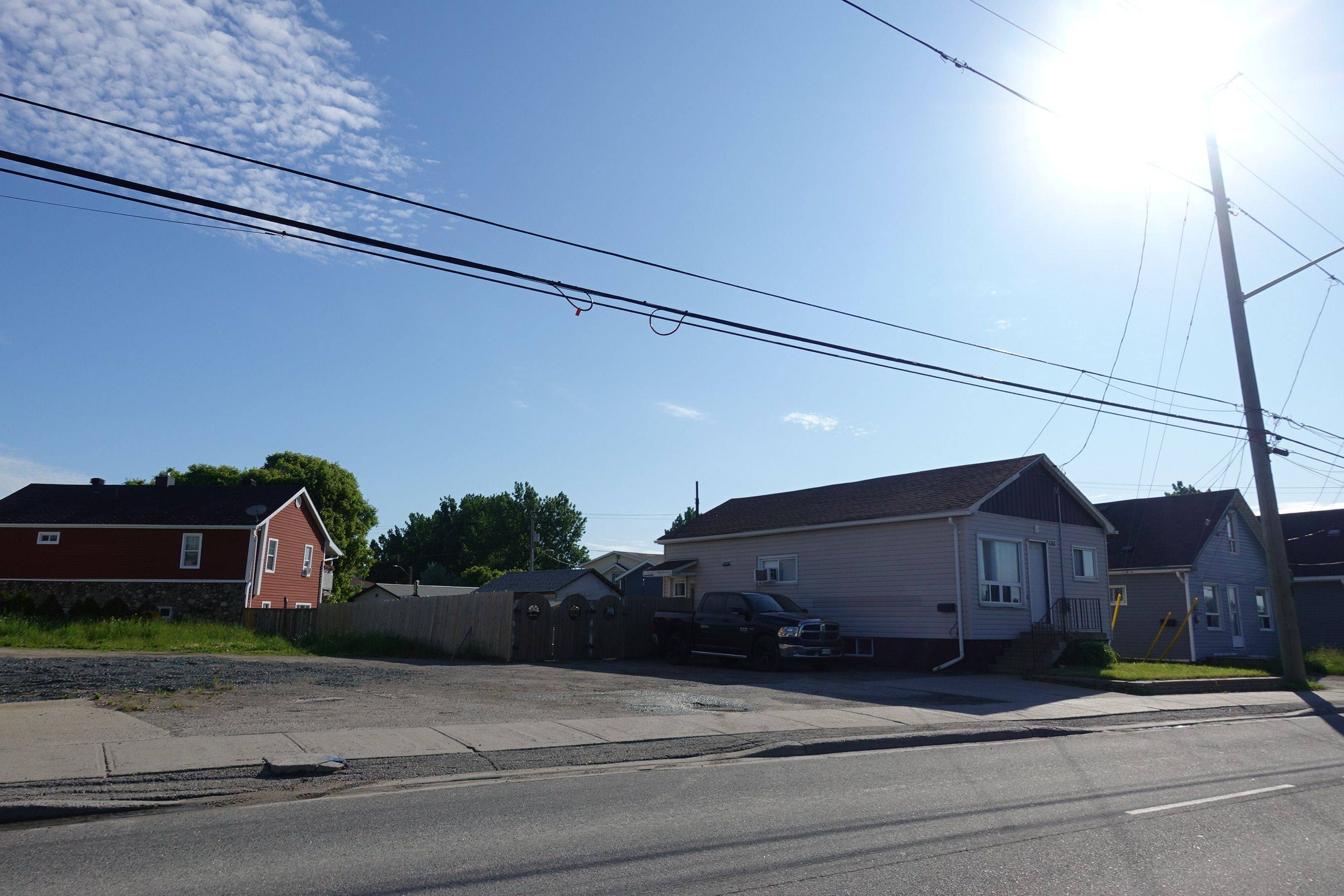 Timmins, ON P4N 3V9,698 Riverside DR