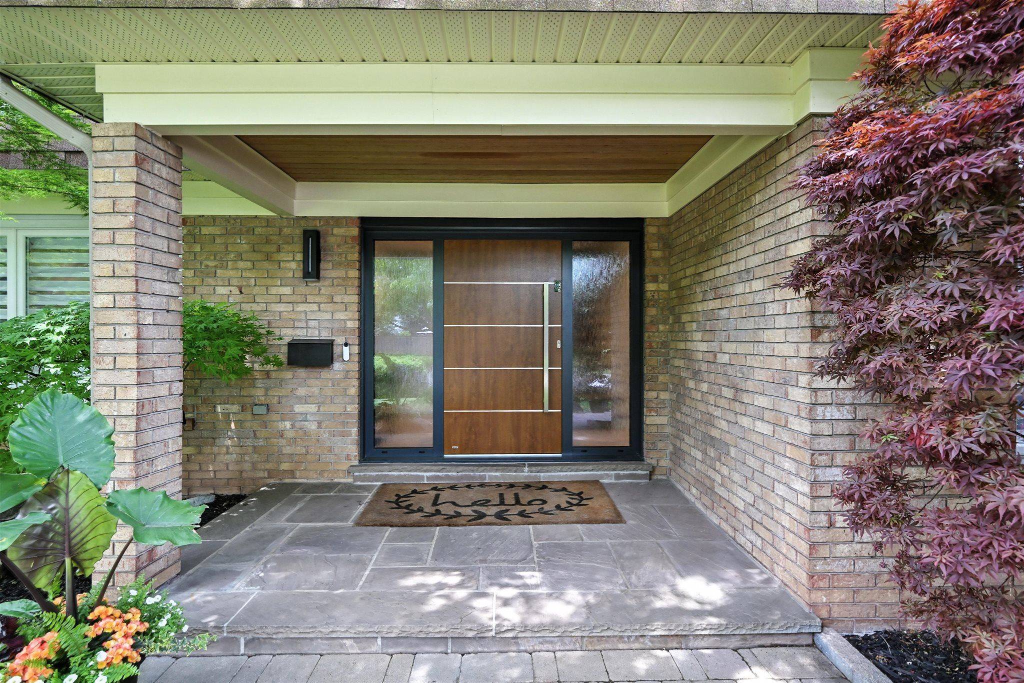 Burlington, ON L7L 1P8,4240 Dunvegan RD