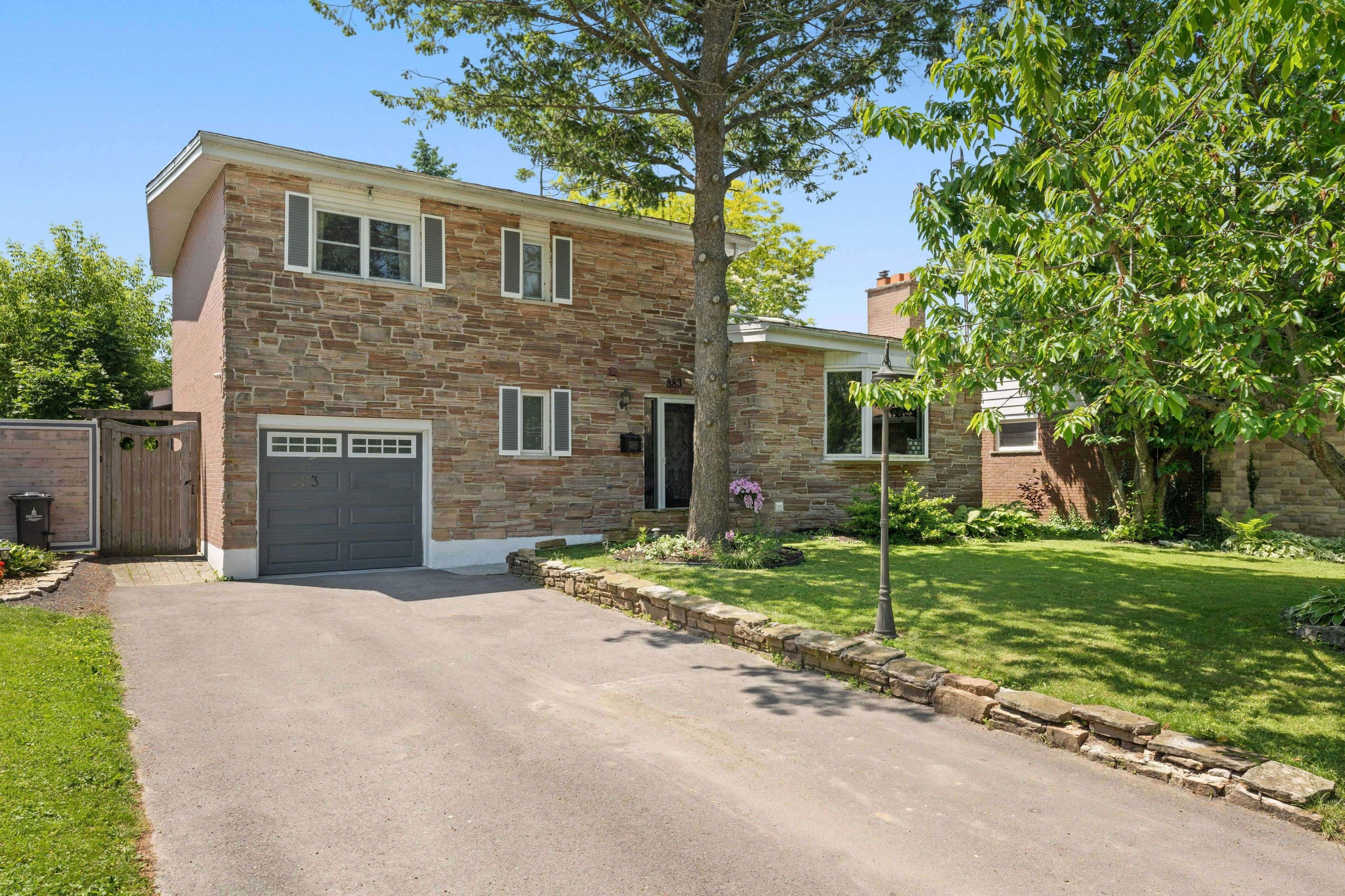 Kingston, ON K7M 4P3,883 Percy CRES