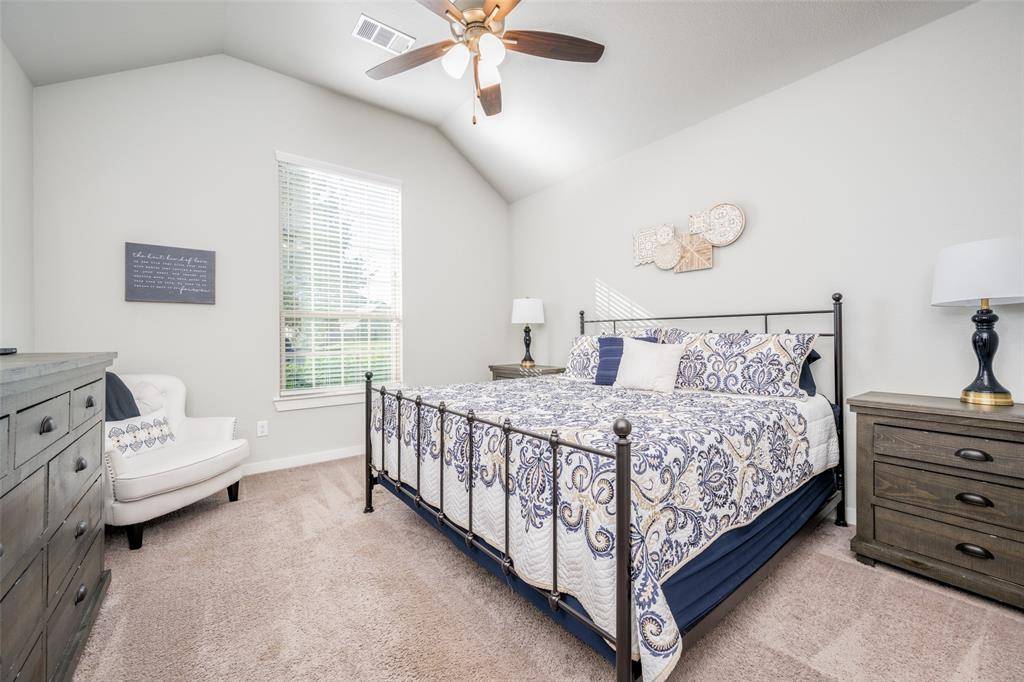 Argyle, TX 76226,712 8th Street
