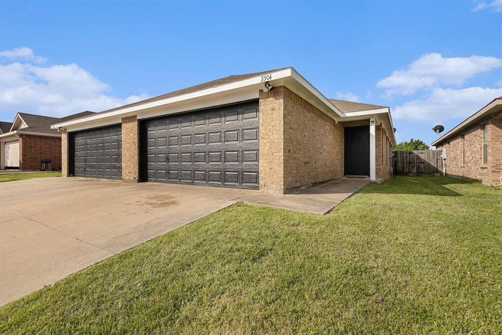 Arlington, TX 76017,5506 Homestead Road