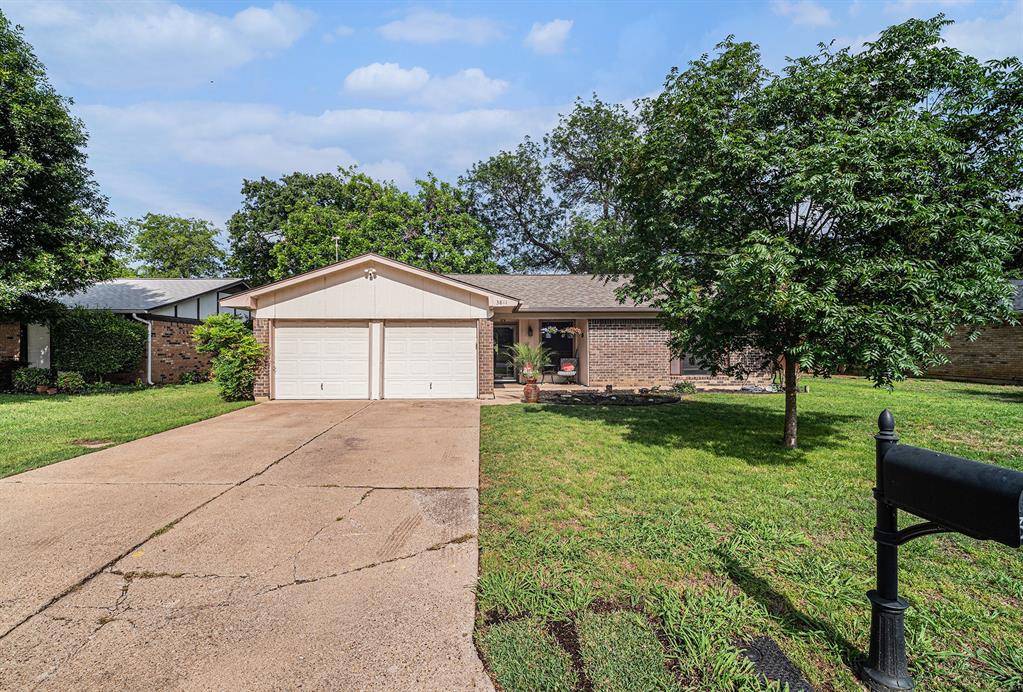 Arlington, TX 76016,3811 Pelham Manor