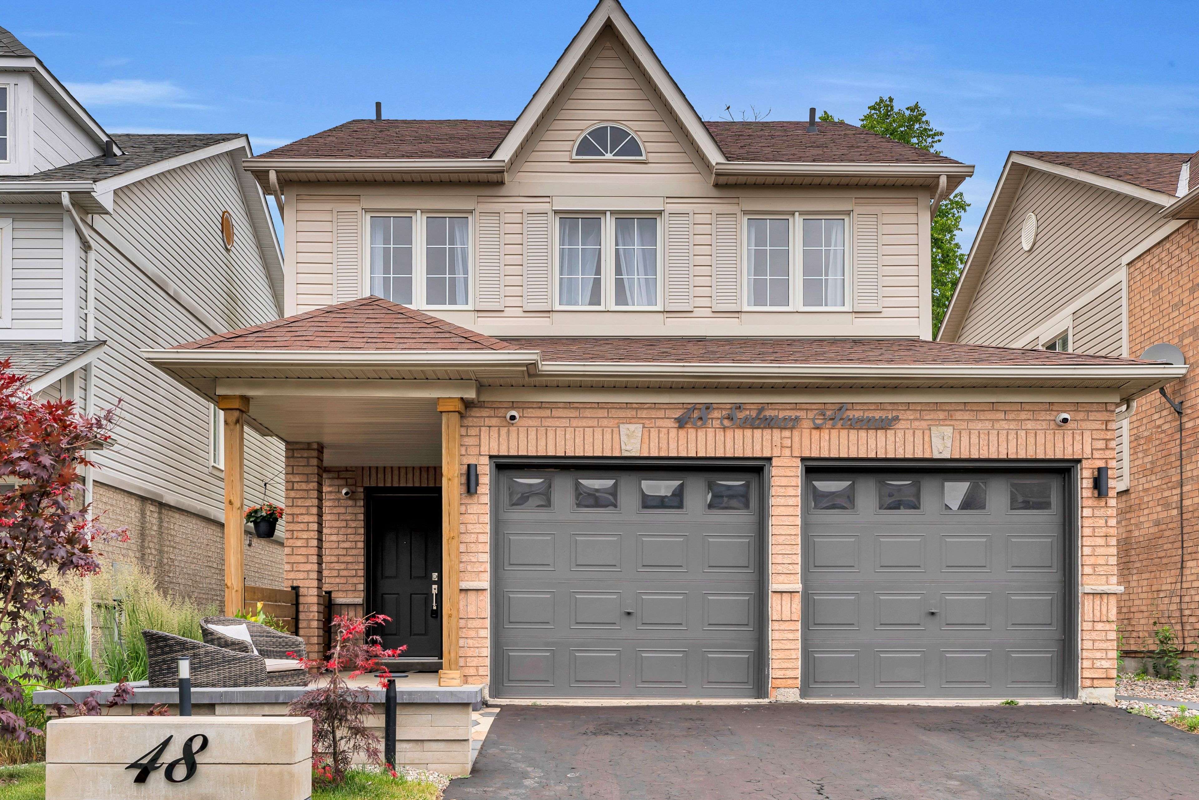 Whitby, ON L1R 2Z6,48 Solmar AVE