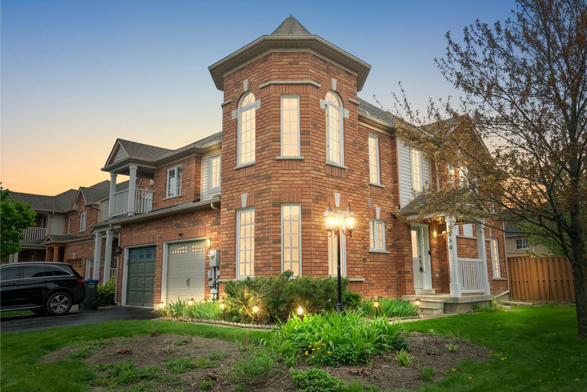 Mississauga, ON L5M 6L7,5554 Linwell PL
