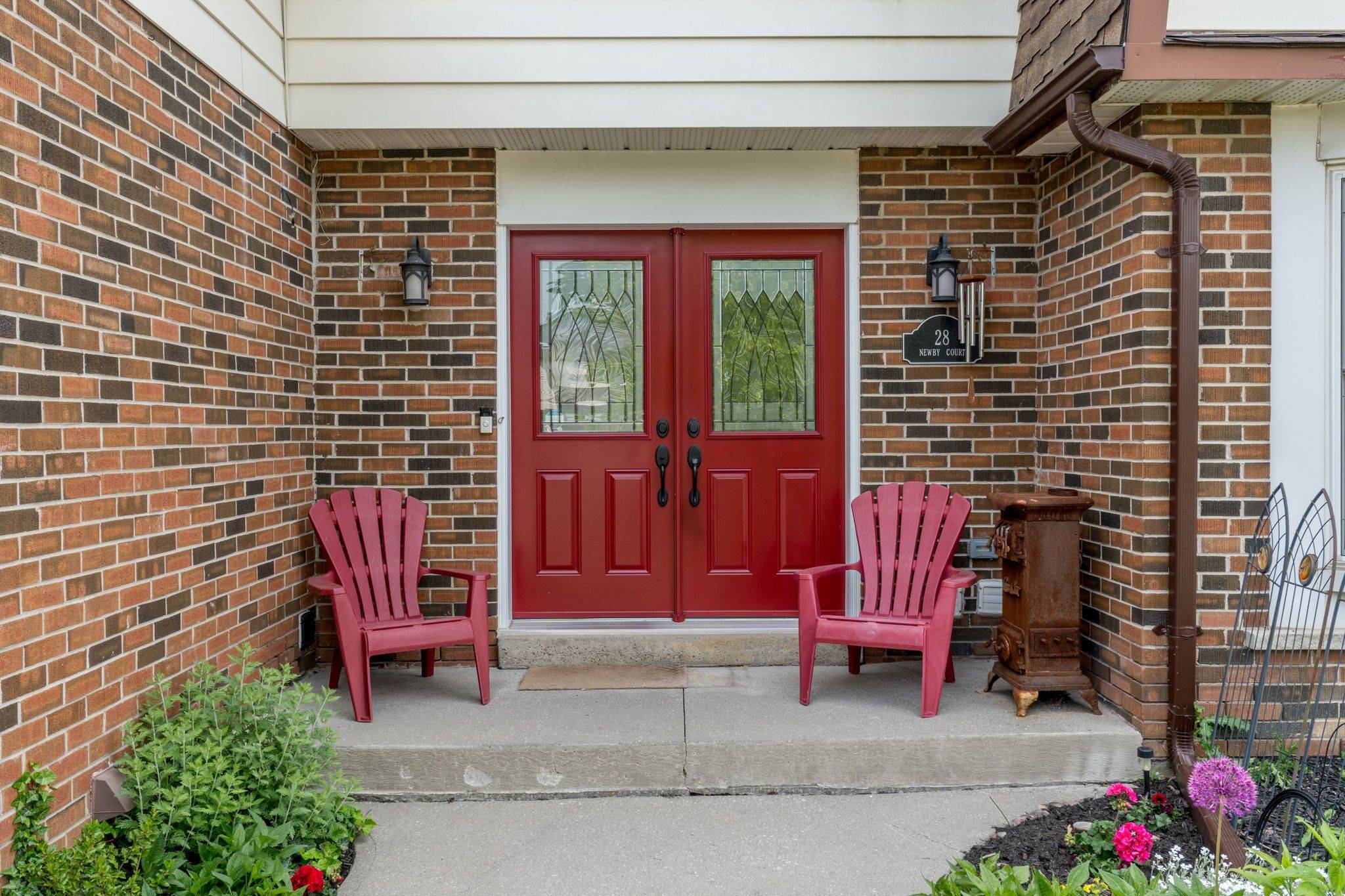 Brampton, ON L6V 2R8,28 Newby CT