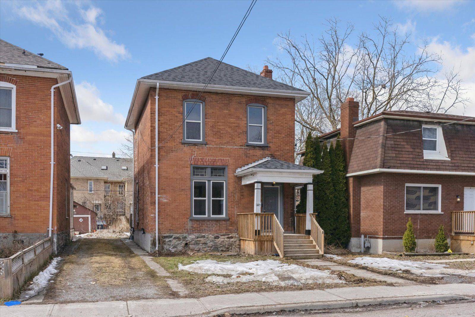 Peterborough Central, ON K9J 3M4,187 Stewart ST