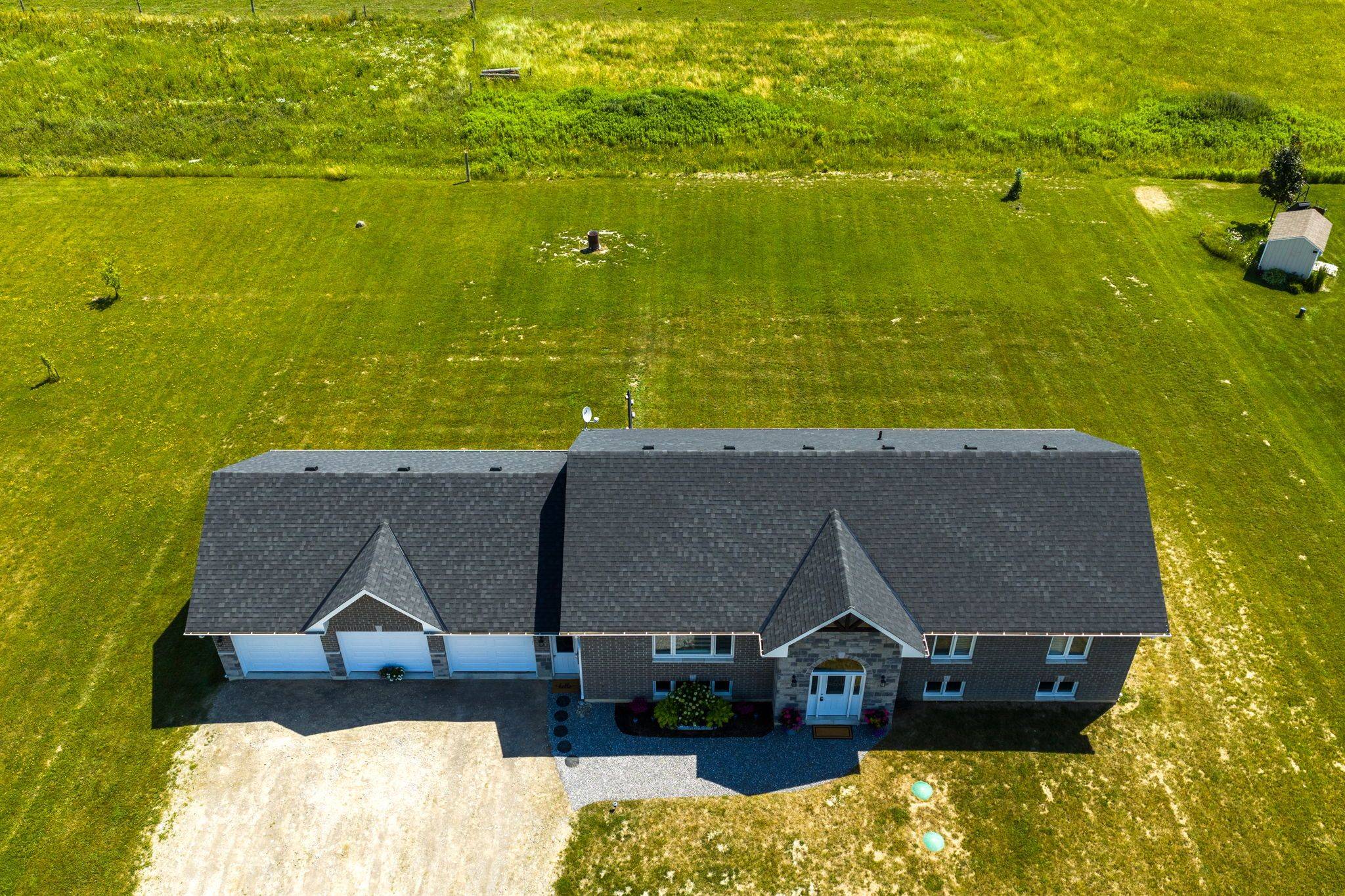 Kawartha Lakes, ON K0M 2C0,174 VALENTIA RD