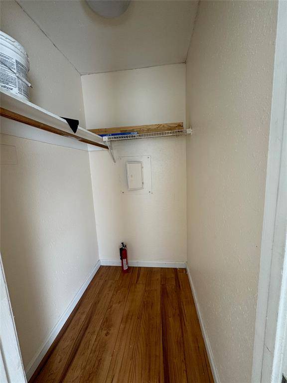 Dallas, TX 75243,9801 Walnut Street #A305