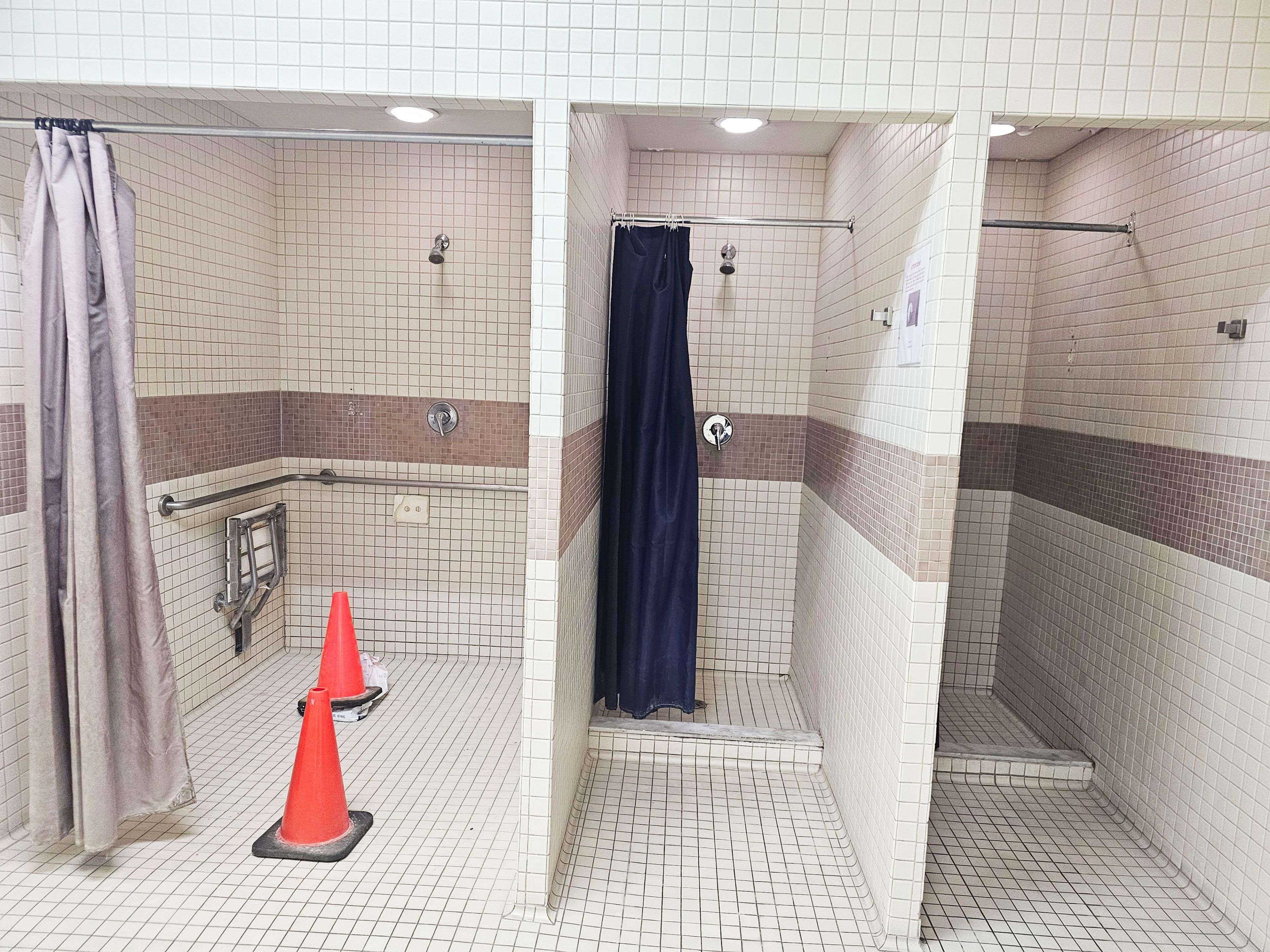 Toronto E04, ON M1P 4Z4,1470 Midland AVE #801