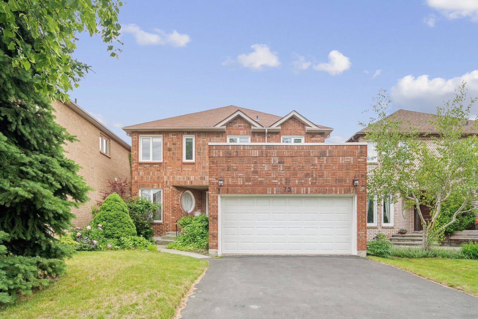 Vaughan, ON L4J 7T1,75 VENICE CRES