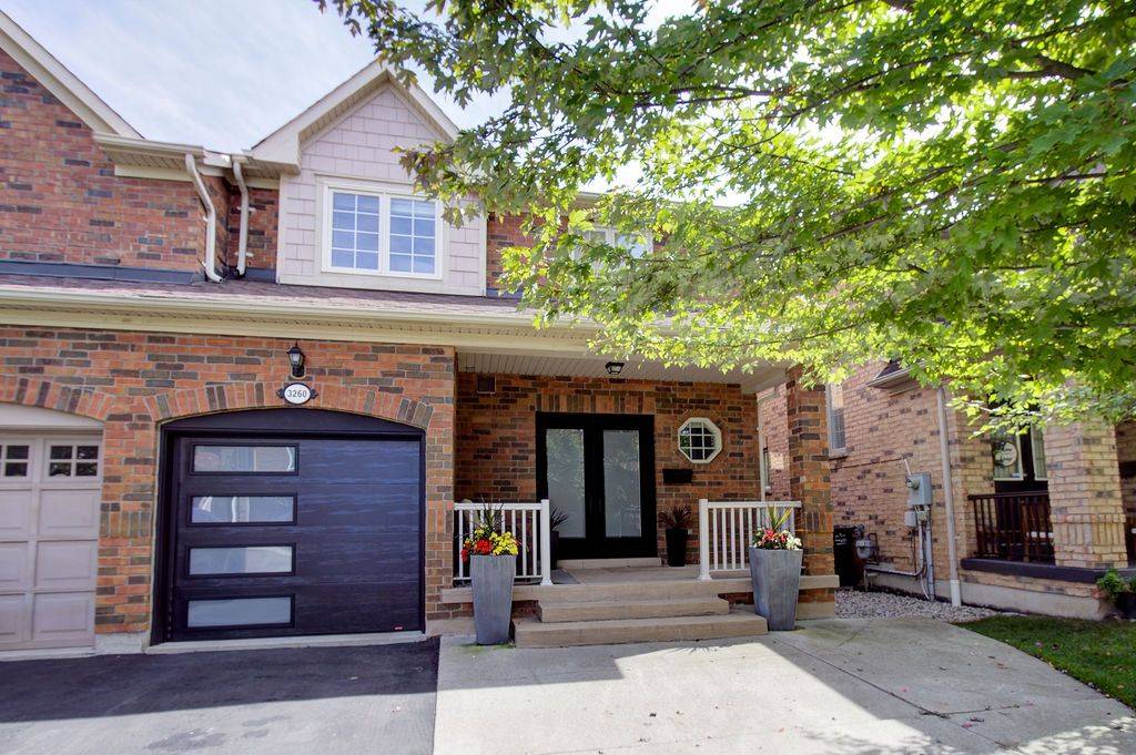 Mississauga, ON L5M 7X4,3260 Respond RD