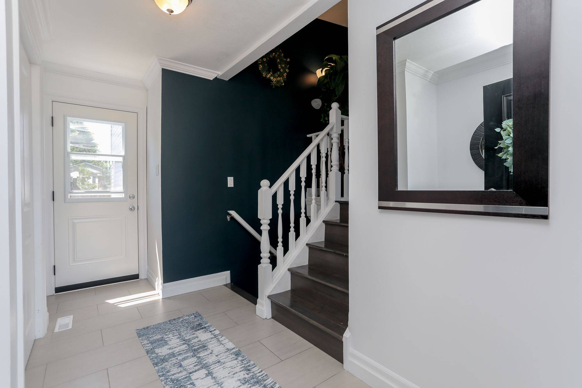 London North, ON N6G 4E2,16 Blanchard CRES W