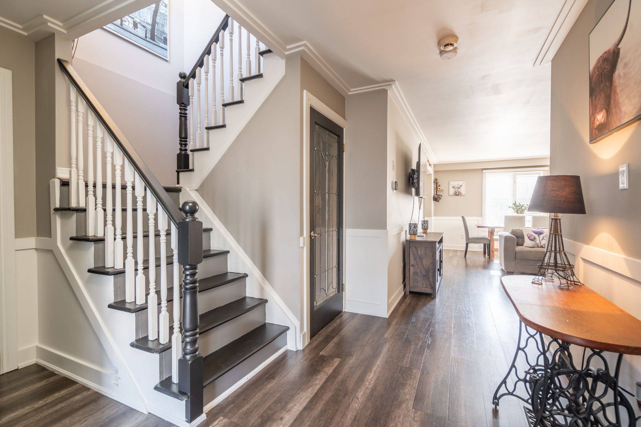 Hamilton, ON L9H 7N2,2 Bronte CT