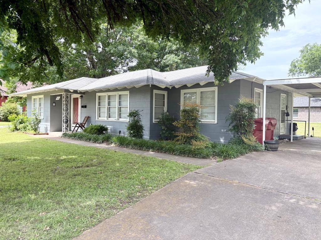 Bonham, TX 75418,1103 Albert Broadfoot Street