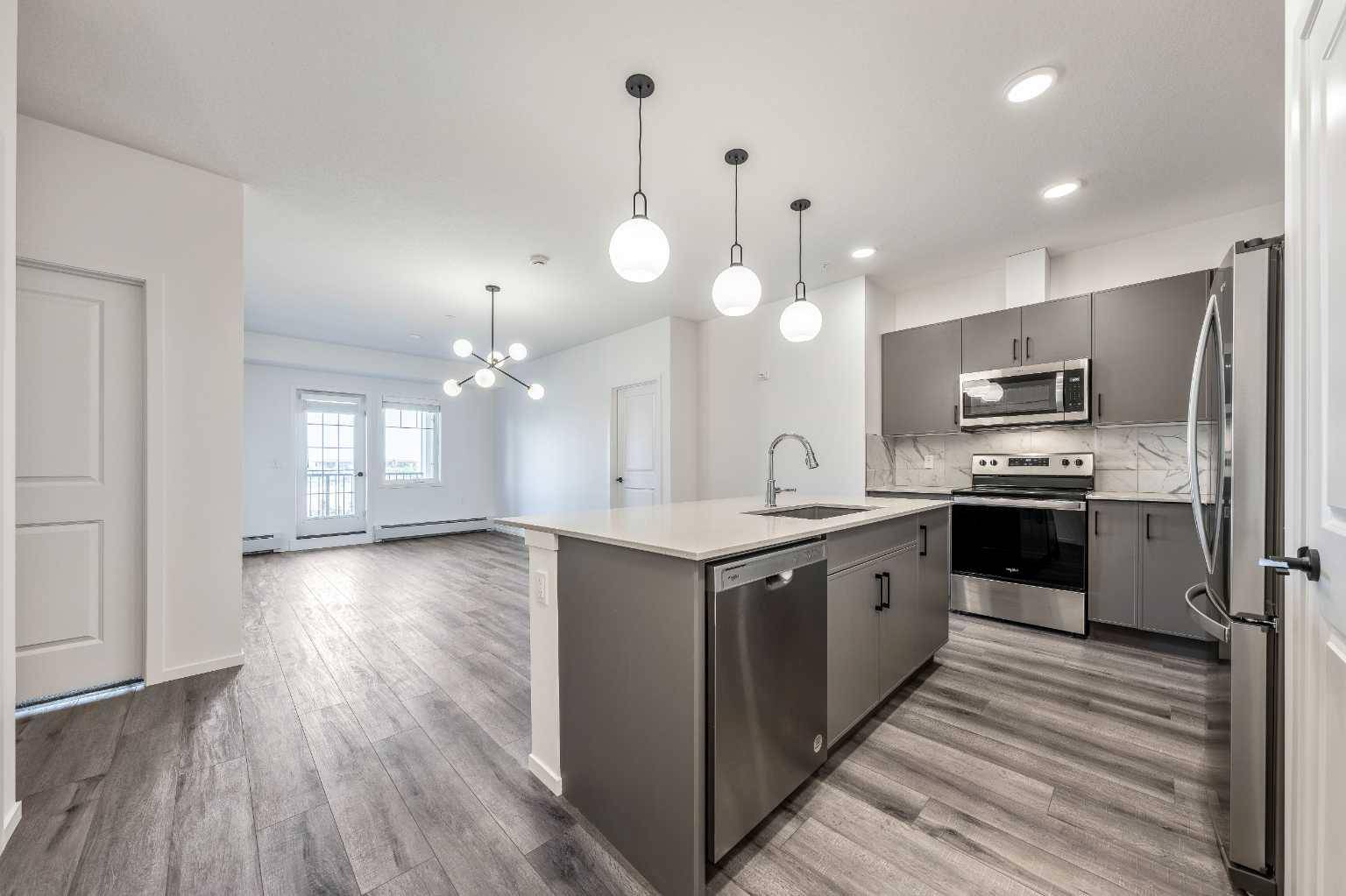 Calgary, AB T3M 3H4,140 Mahogany ST SE #213
