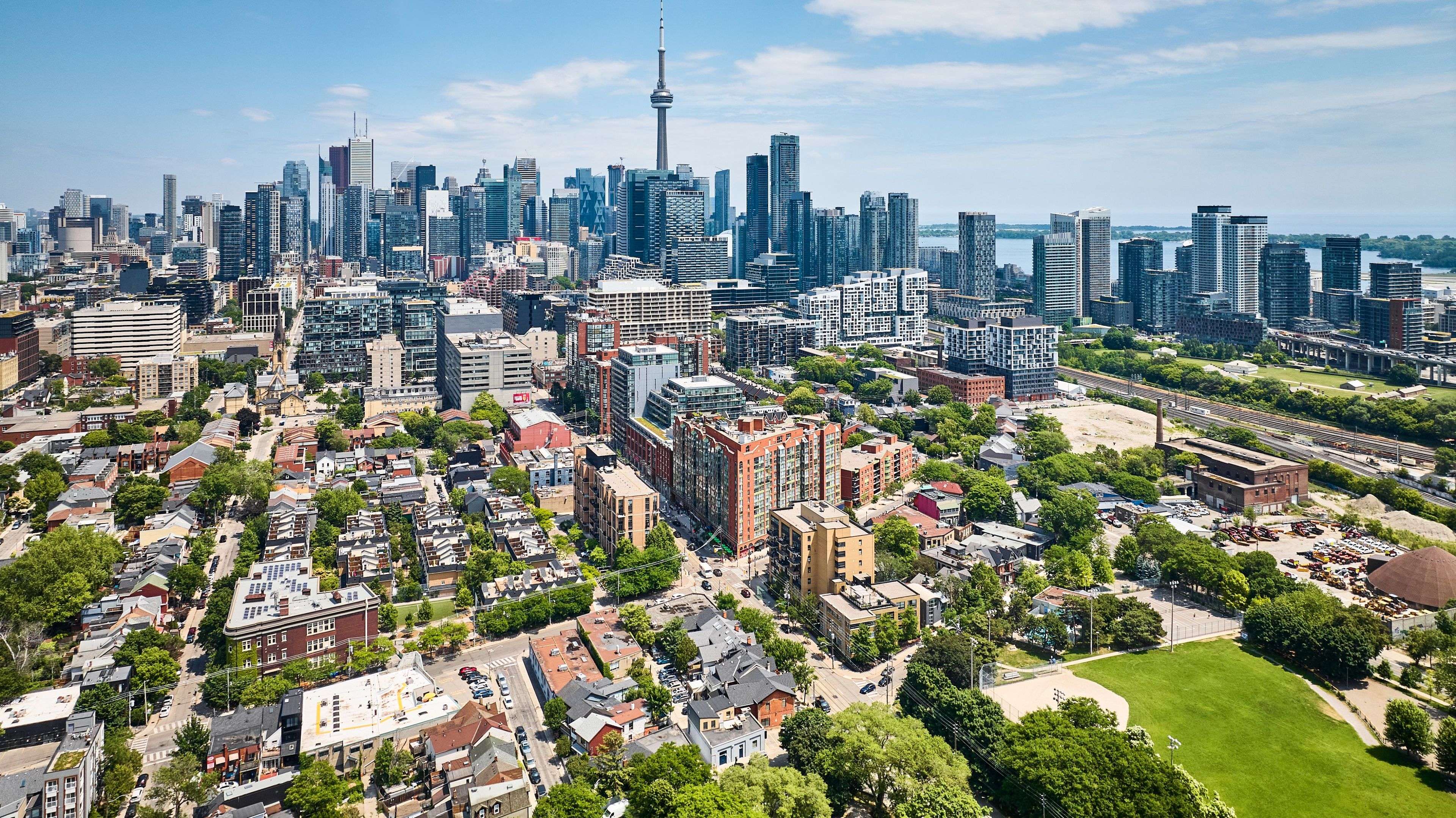 Toronto C01, ON M5V 3M7,800 King ST W #201