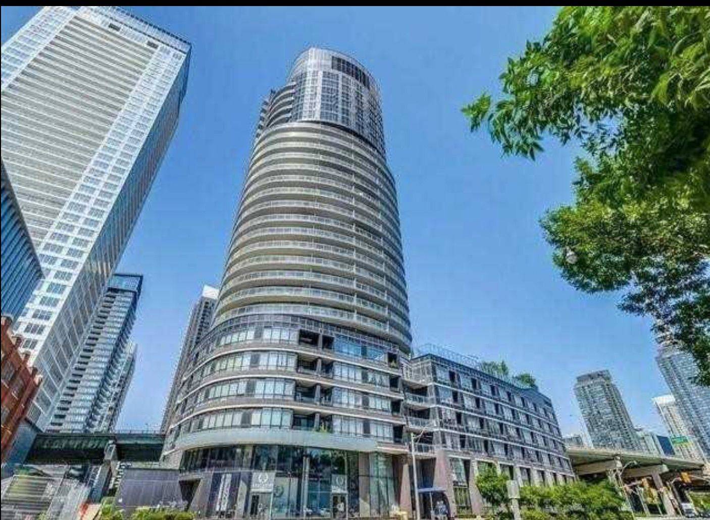 Toronto C01, ON M5V 2V6,38 Dan Leckie WAY #2610
