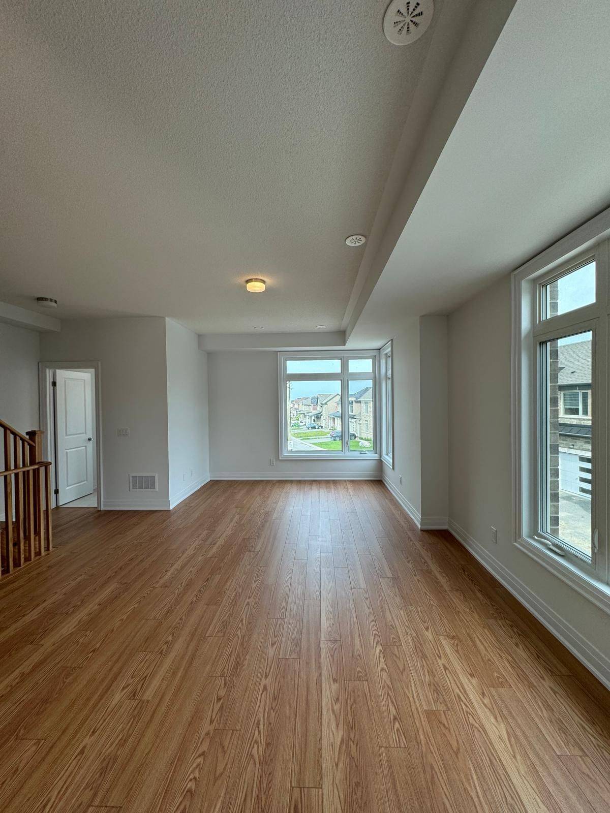 Whitchurch-stouffville, ON L4A 5G2,182 Lageer DR