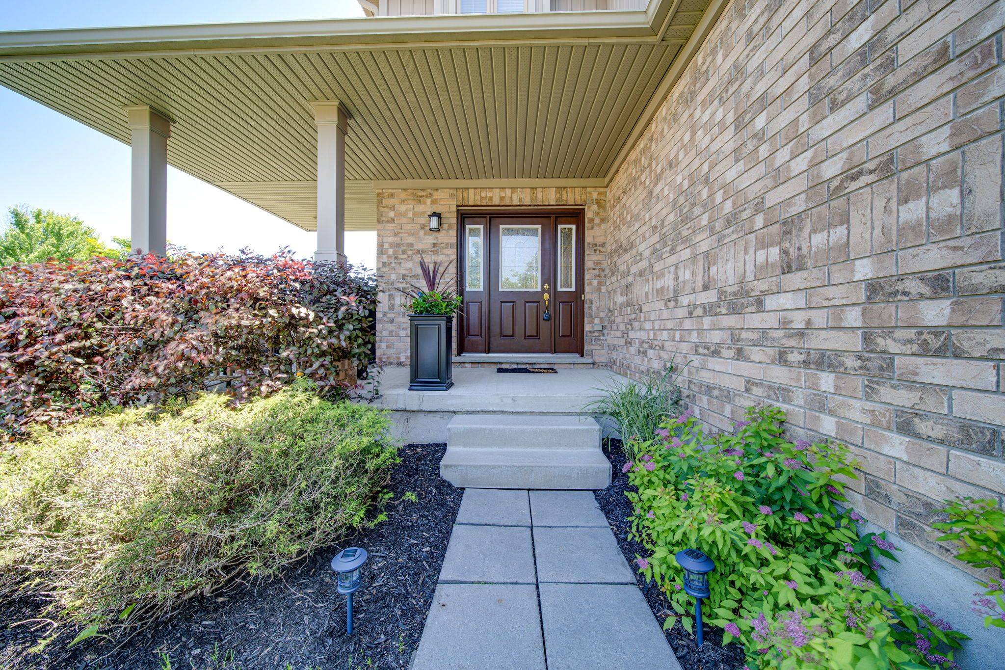 Collingwood, ON L9Y 0C9,54 Chamberlain CRES