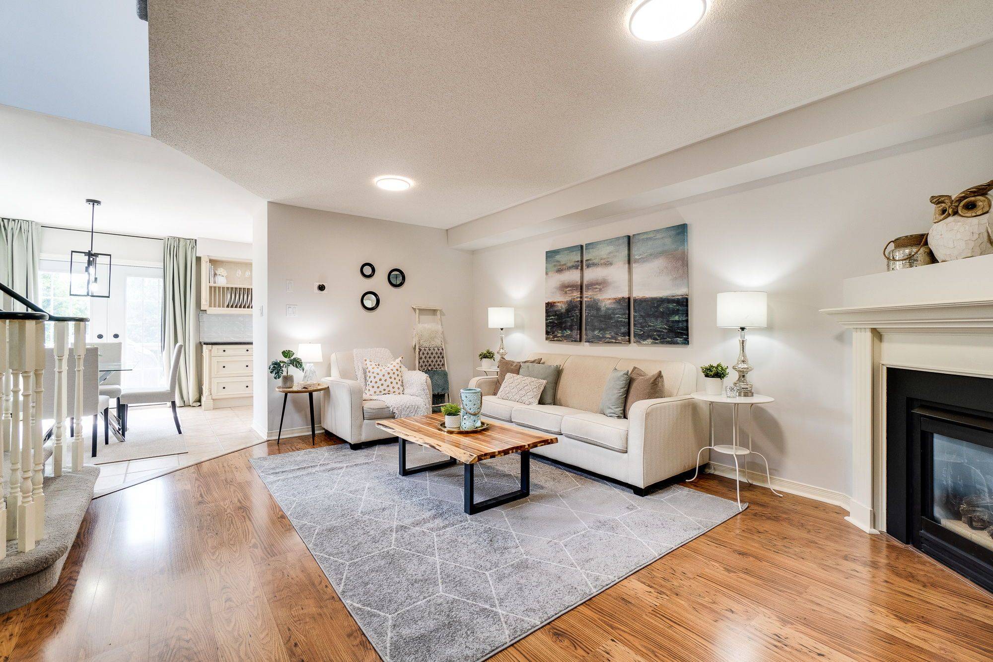 Burlington, ON L7L 6R4,5186 Thornburn DR
