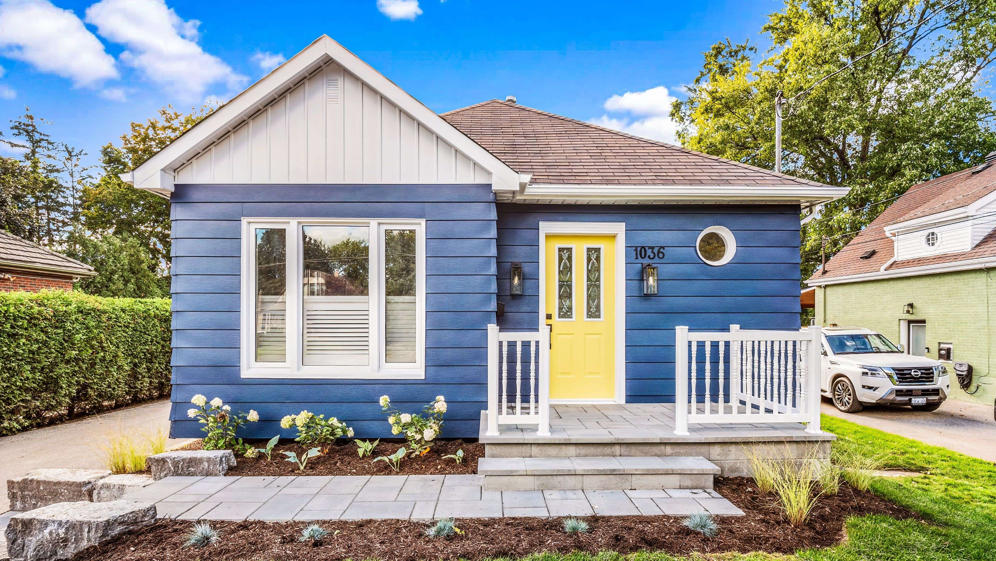 Burlington, ON L7T 3J3,1036 Cedarwood PL