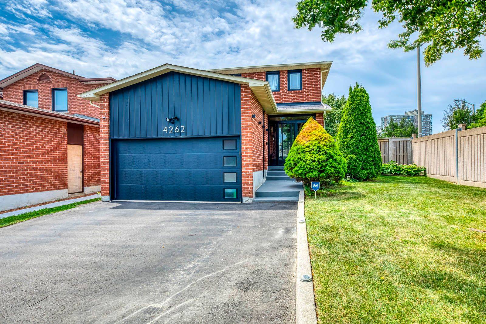 Mississauga, ON L4Z 2S7,4262 Angeloni DR