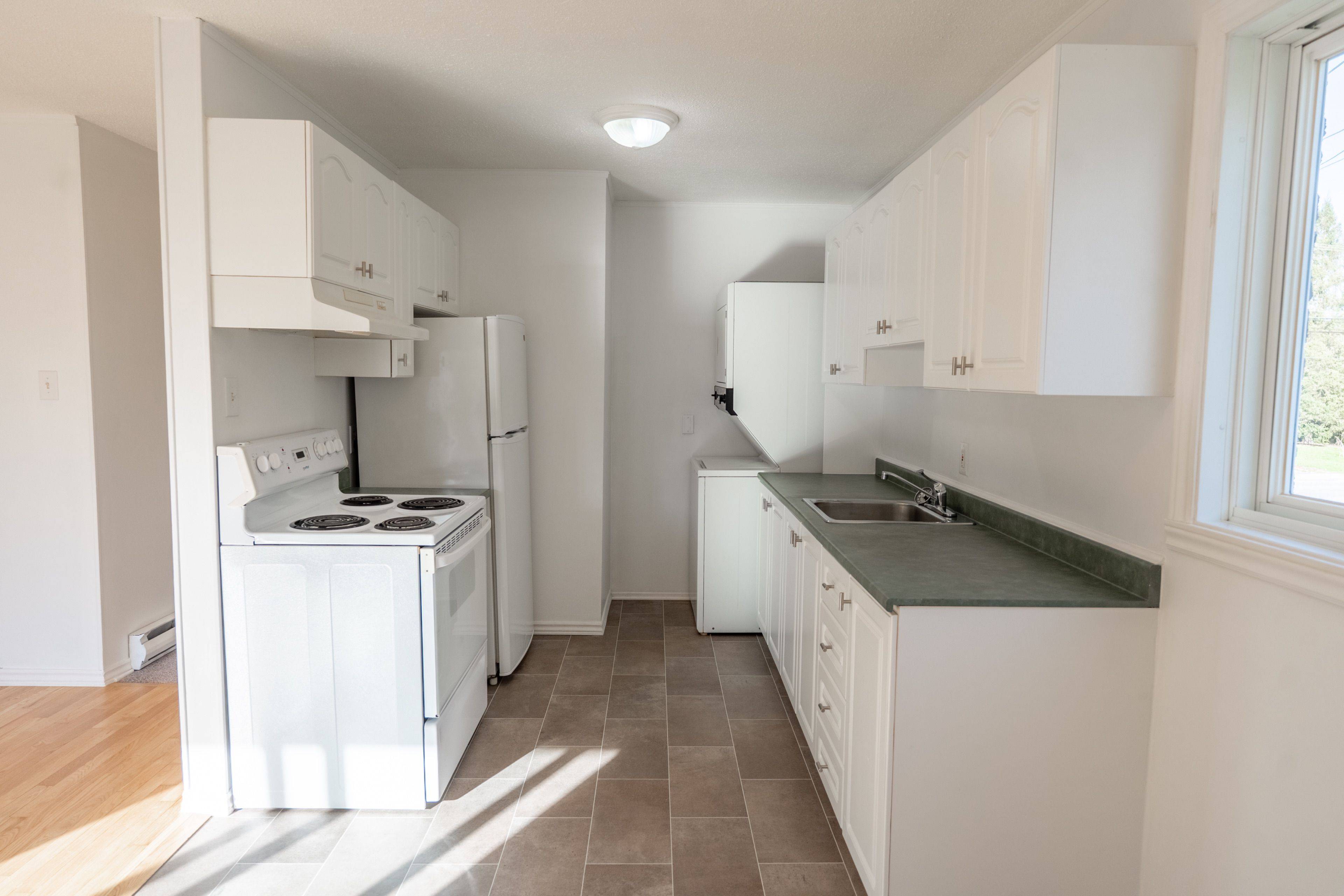 South Glengarry, ON K0C 2N0,120 MILITARY RD #5