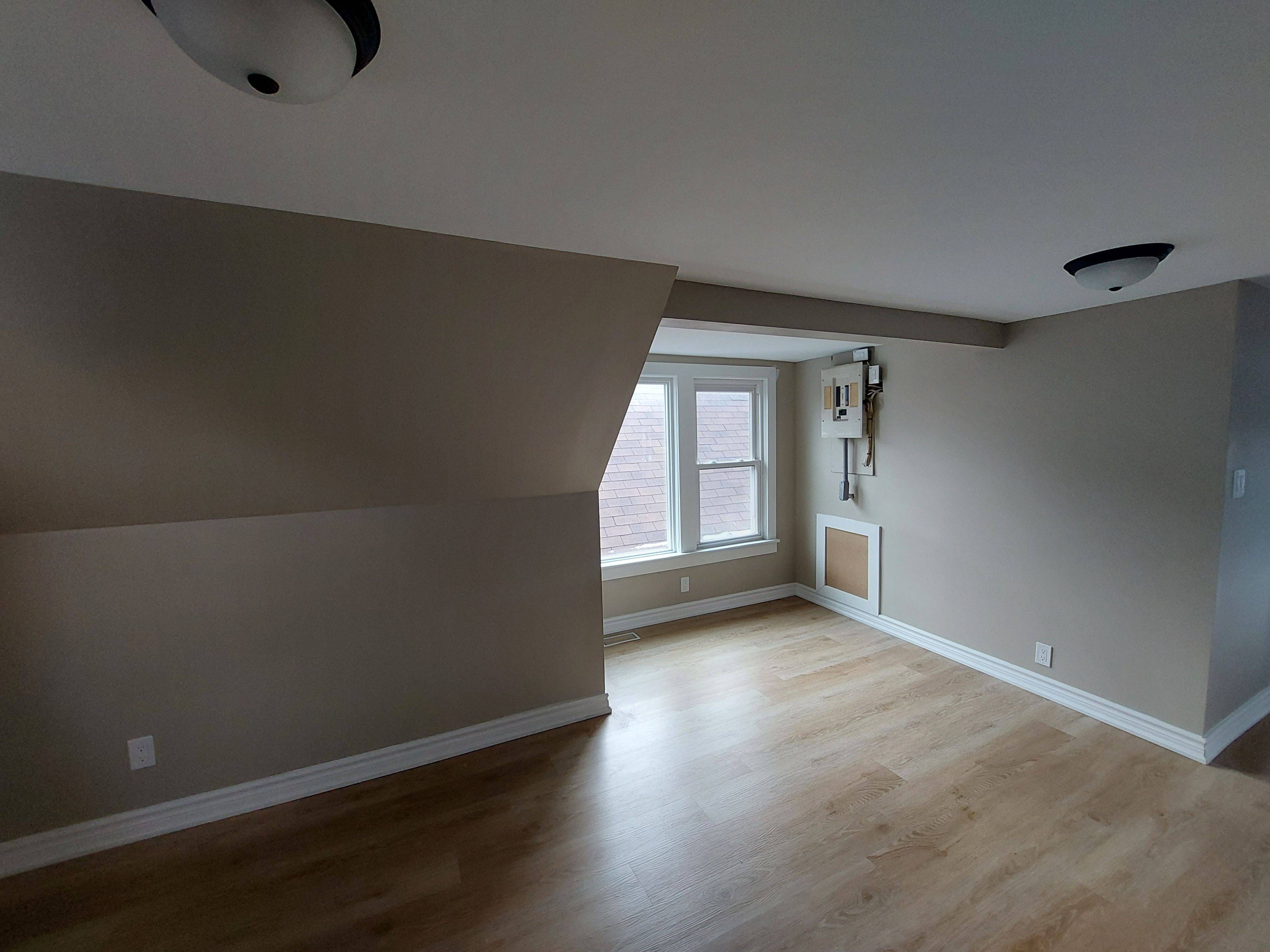 Hamilton, ON L8L 6J8,148 Gibson AVE #LOFT