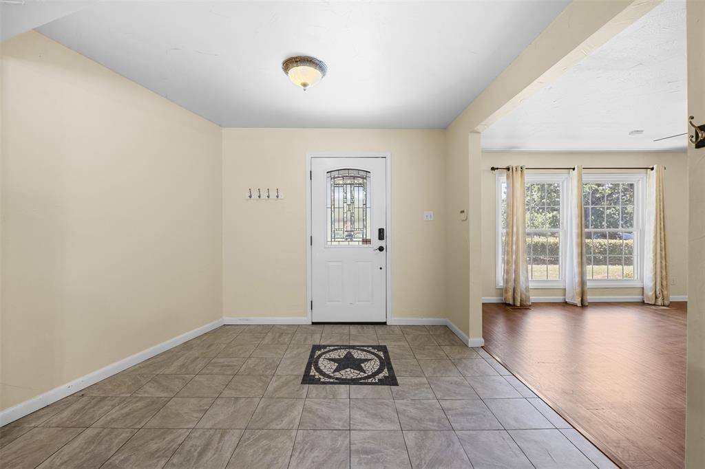 Arlington, TX 76001,3315 Curry Road