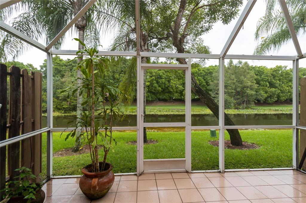 Weston, FL 33327,[StreetName,UnitNumber,StreetNumber,StreetDirPrefix]