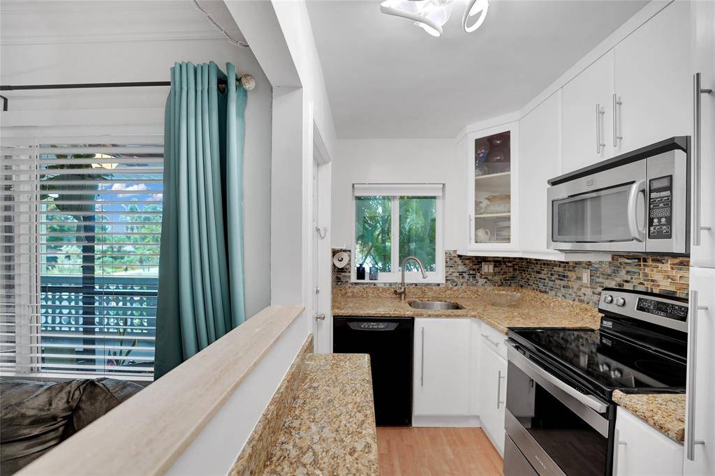 Hollywood, FL 33020,[StreetName,UnitNumber,StreetNumber,StreetDirPrefix]