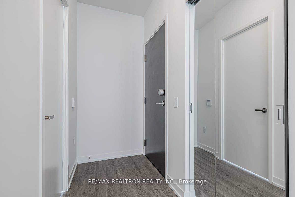 Richmond Hill, ON L4C 5T6,3 Rosewater ST #708W