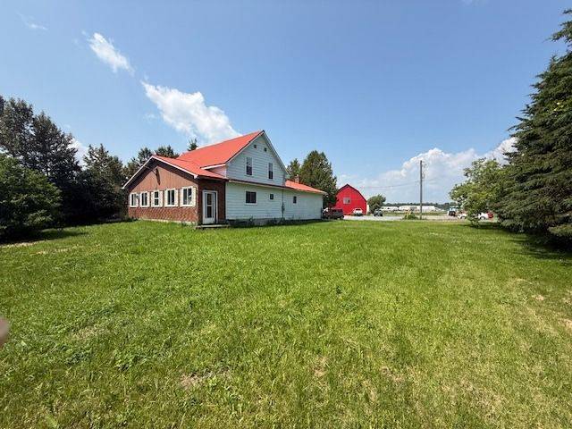 Timmins, ON P4N 7C3,2301 Airport RD