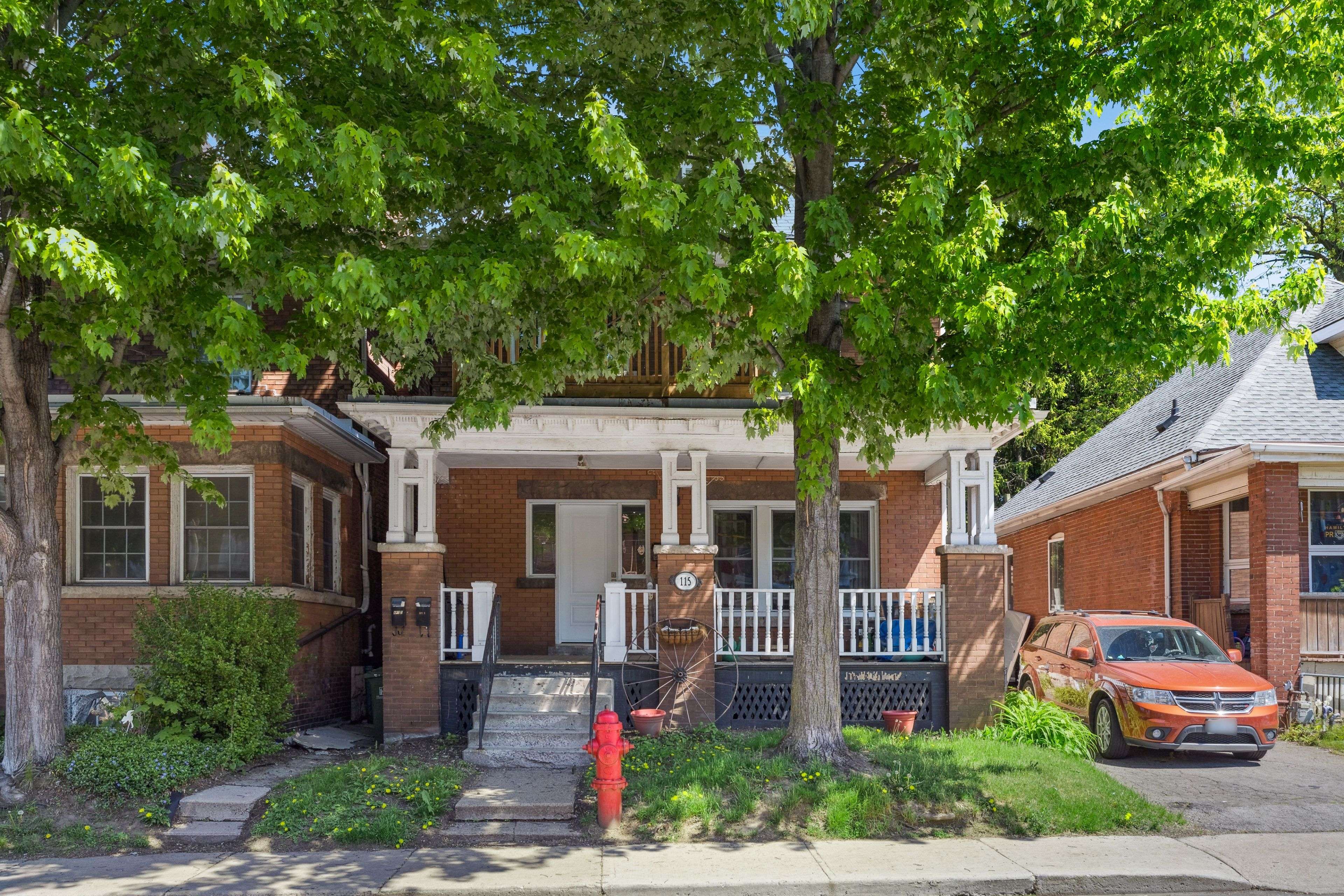 Hamilton, ON L8M 2X4,115 Spadina AVE