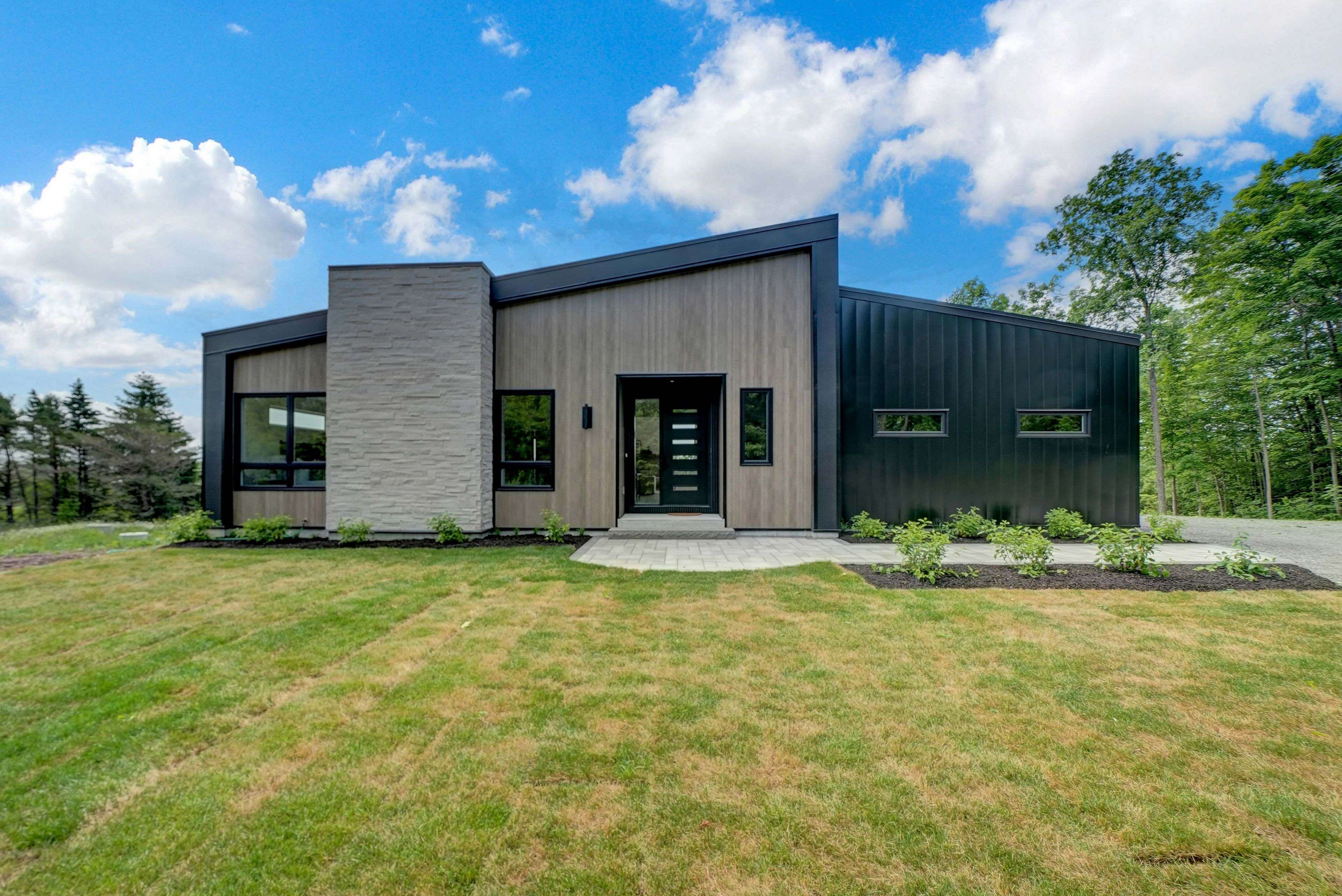 Prince Edward County, ON K0K 1T0,13 Partridge Hollow RD