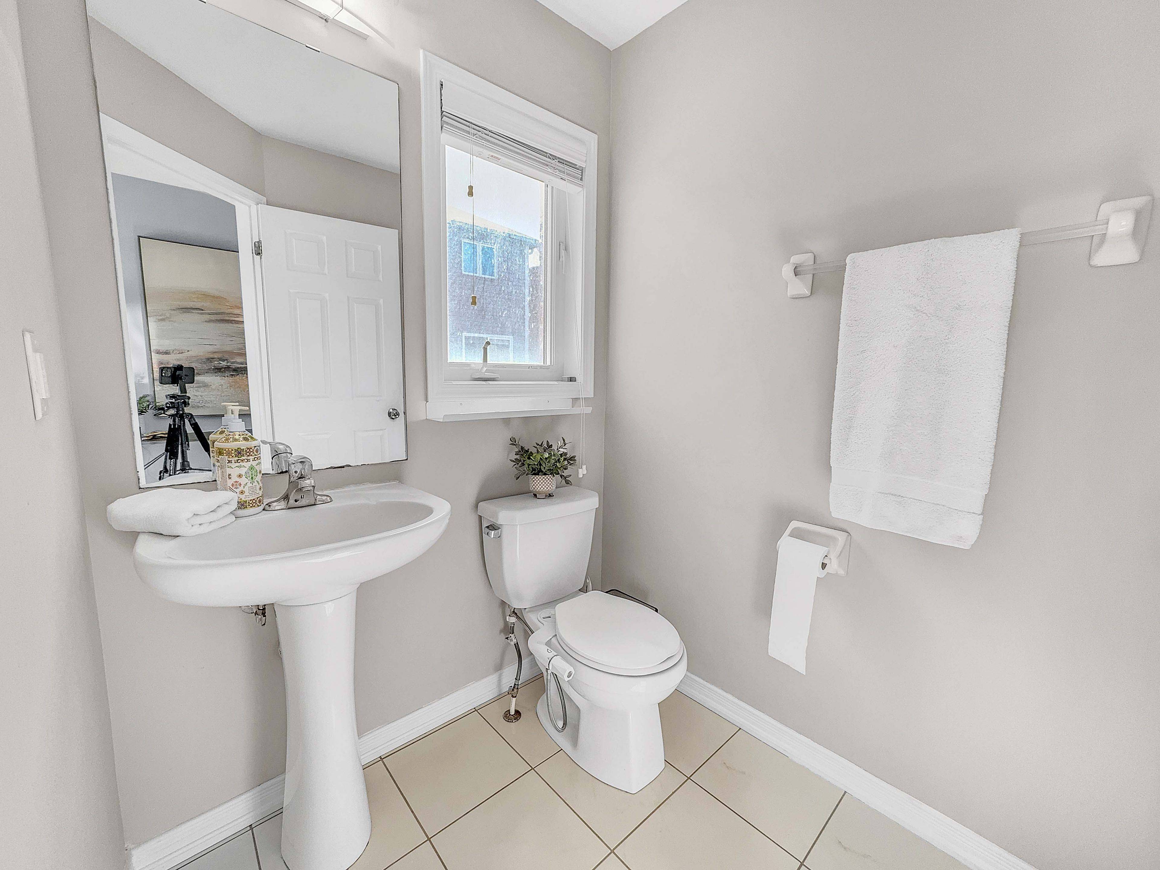Brantford, ON N3T 5L5,36 Cheevers RD