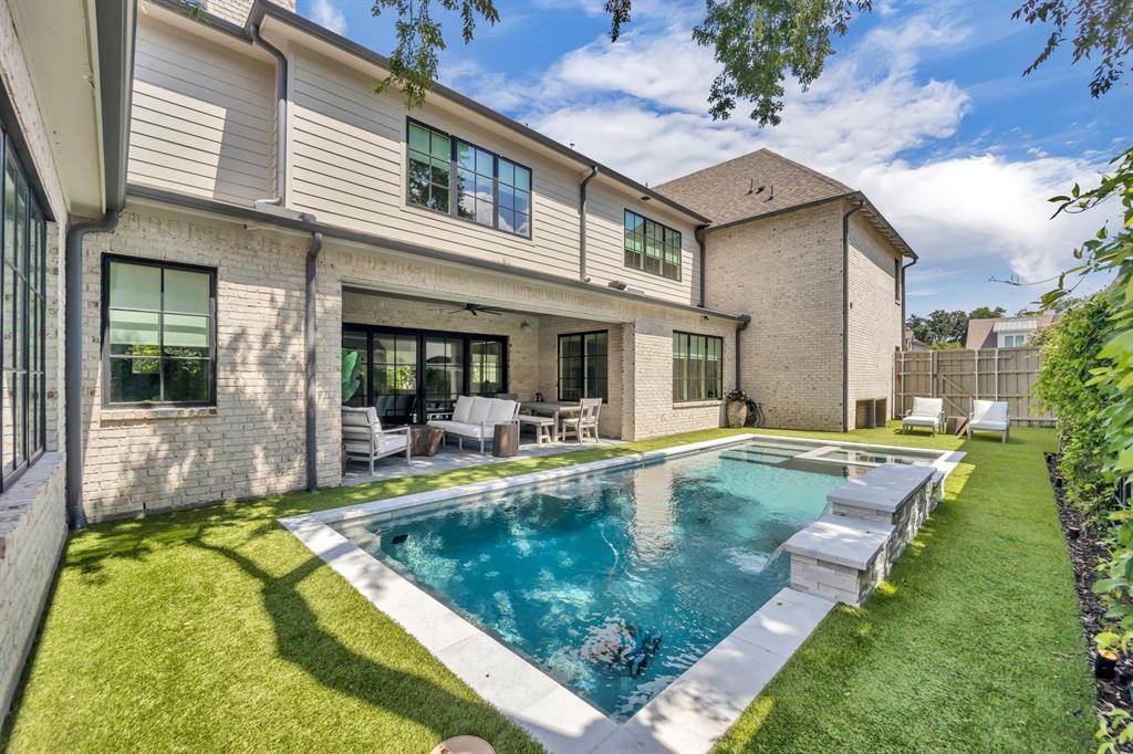 Dallas, TX 75225,6819 Park Lane