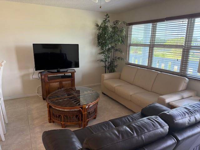 Deerfield Beach, FL 33442,4104 Cambridge E #4104