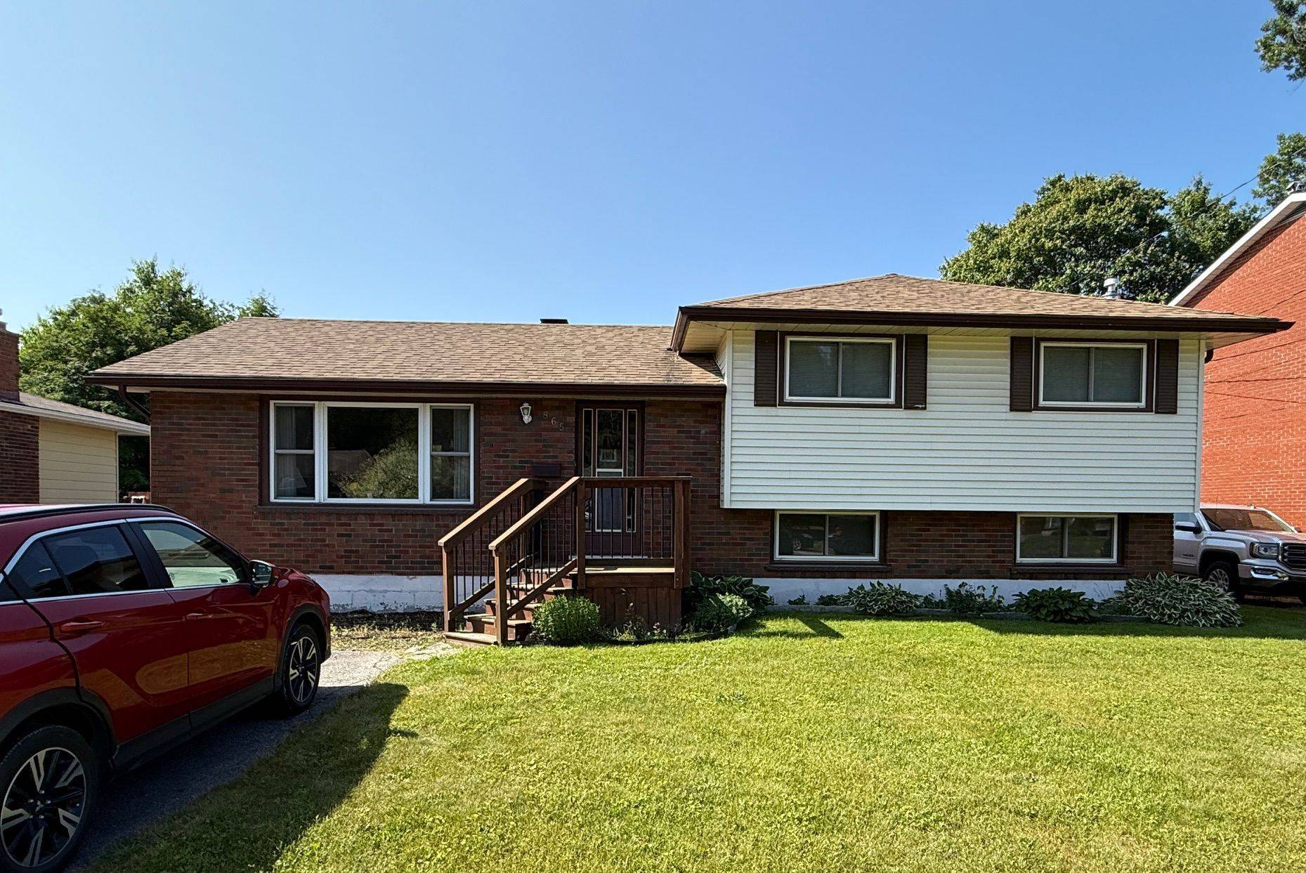 North Bay, ON P1B 8C6,865 Norman AVE
