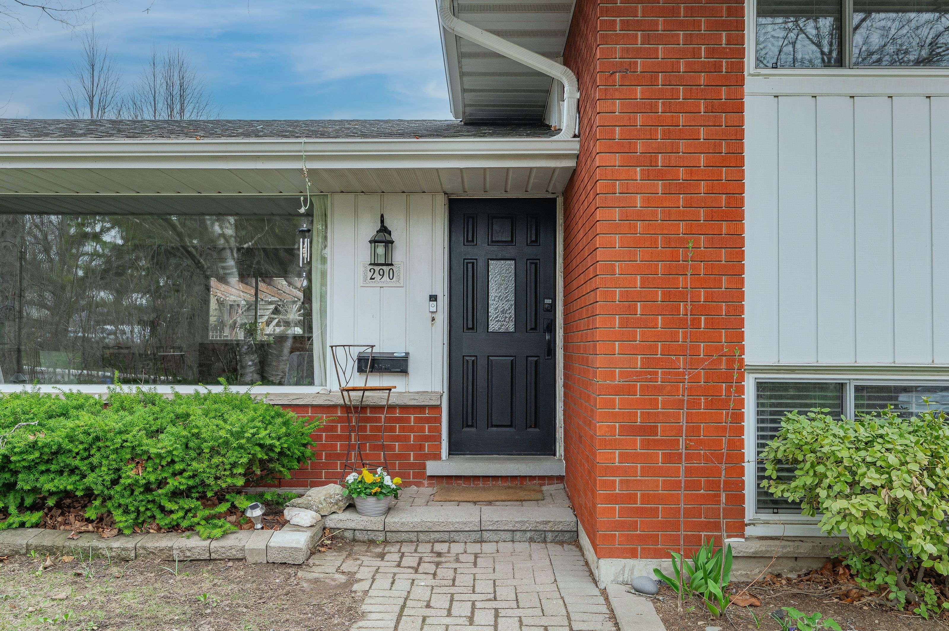 Waterloo, ON N2J 3S8,290 Langford PL