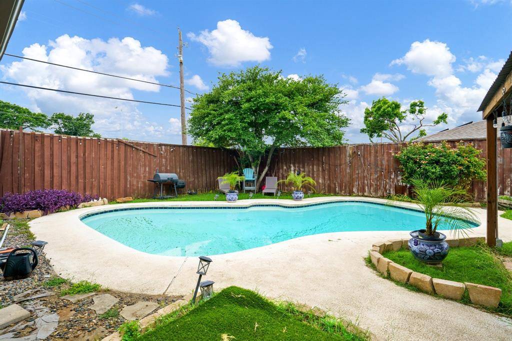 Plano, TX 75023,2620 Winterstone Drive
