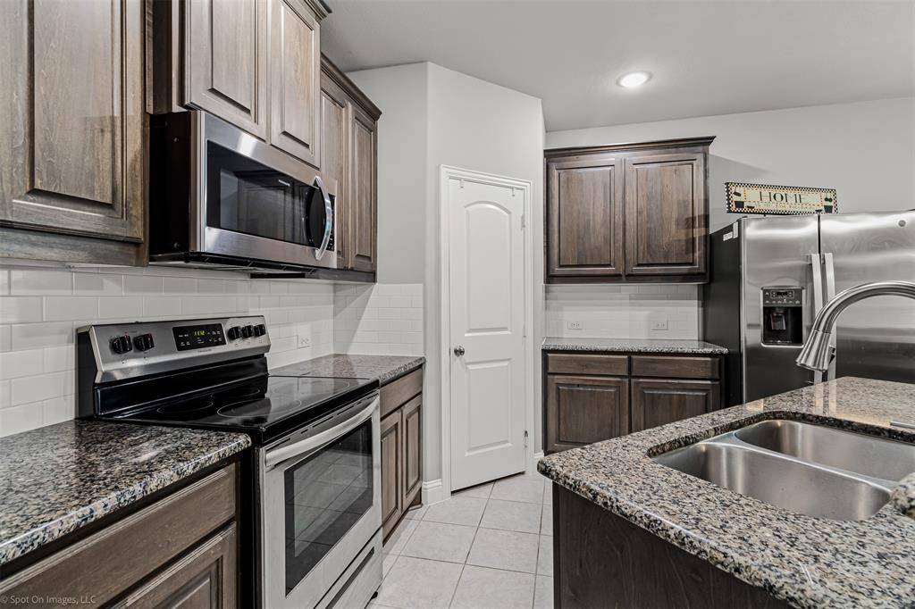 Crandall, TX 75114,506 Sabine Drive