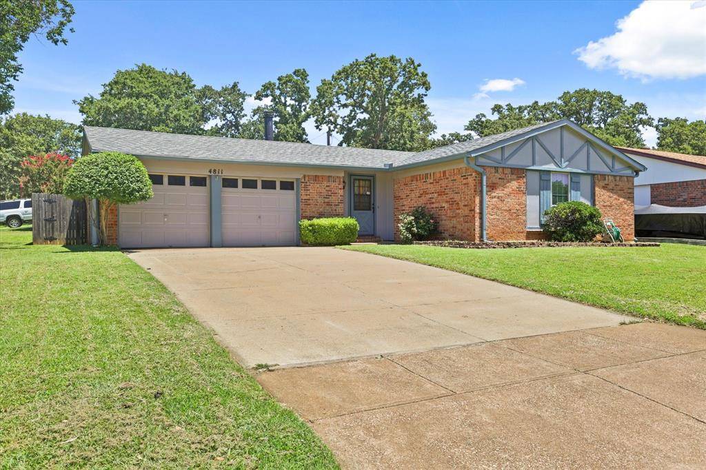 Arlington, TX 76016,4811 French Wood Drive
