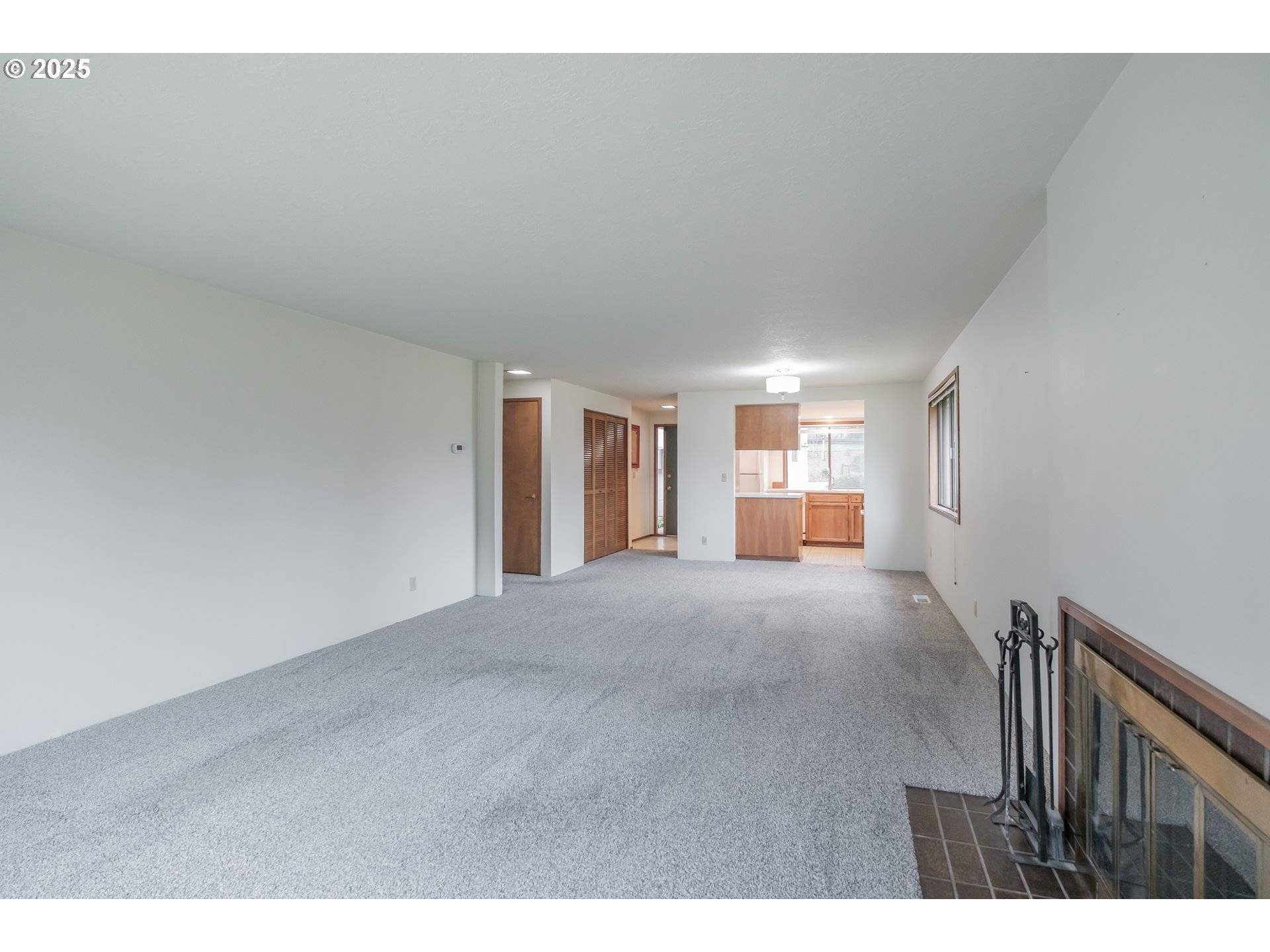 Salem, OR 97306,6680 CONTINENTAL CIR