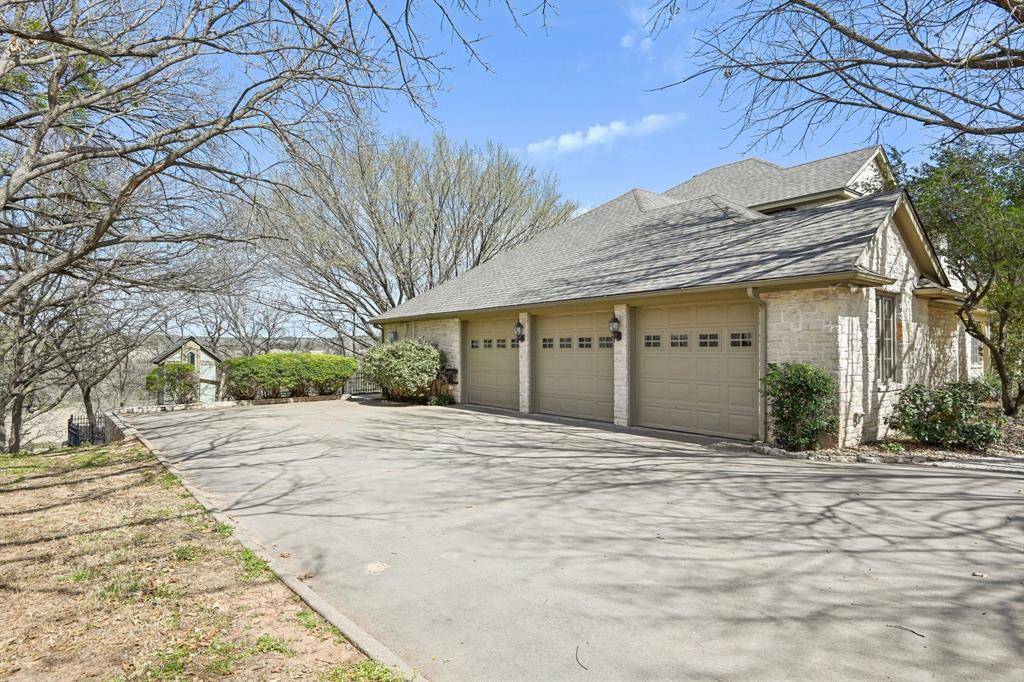 Granbury, TX 76049,7816 Ravenswood