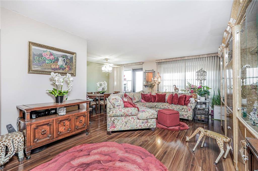 Brooklyn, NY 11214,1935 Shore Pkwy #5B