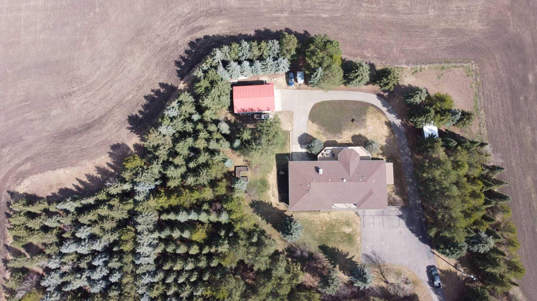 Rural Ponoka County, AB T0C 2J0,425021 Highway 20