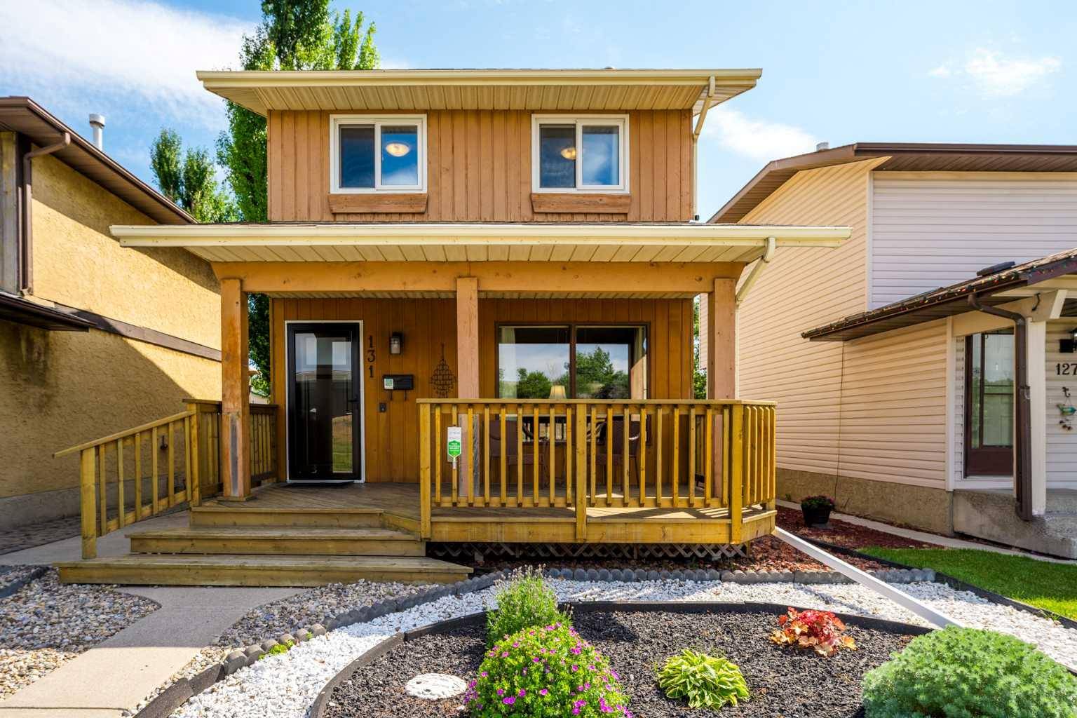 Calgary, AB T2Y 1A6,131 Shawmeadows Close SW