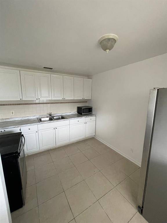 Lake Worth Beach, FL 33460,Address not disclosed
